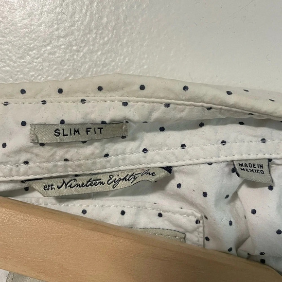 Guess Slim Fit  Black Polka Dot Shirt - Medium - Picture 11 of 11